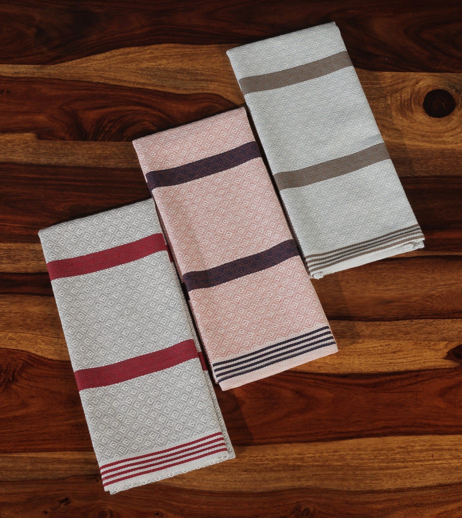 Premium linen tea towel from top manufacturers in India, combining quality with elegance