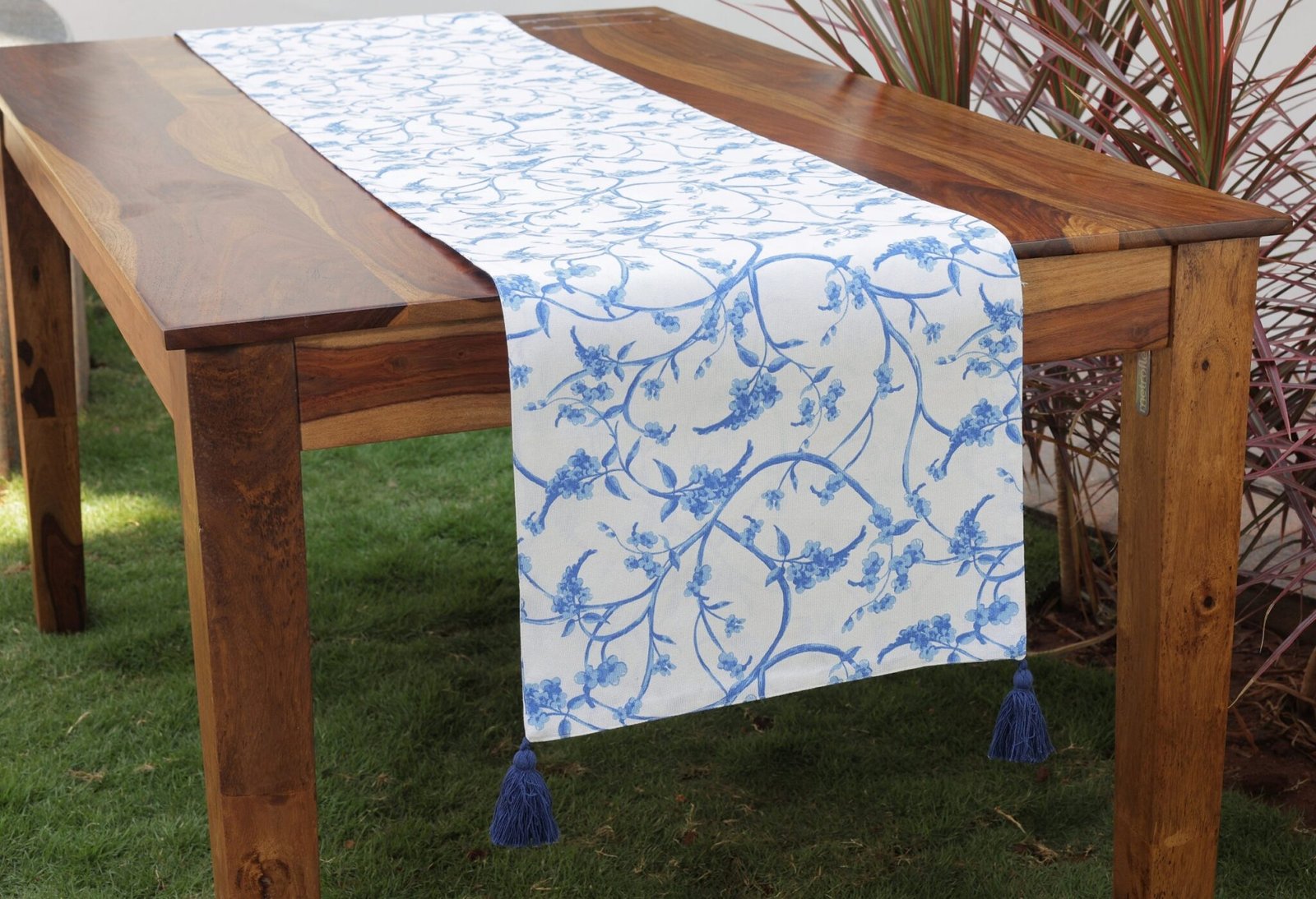 Sustainable table napkins from expert manufacturers in India, perfect for eco-friendly dining.