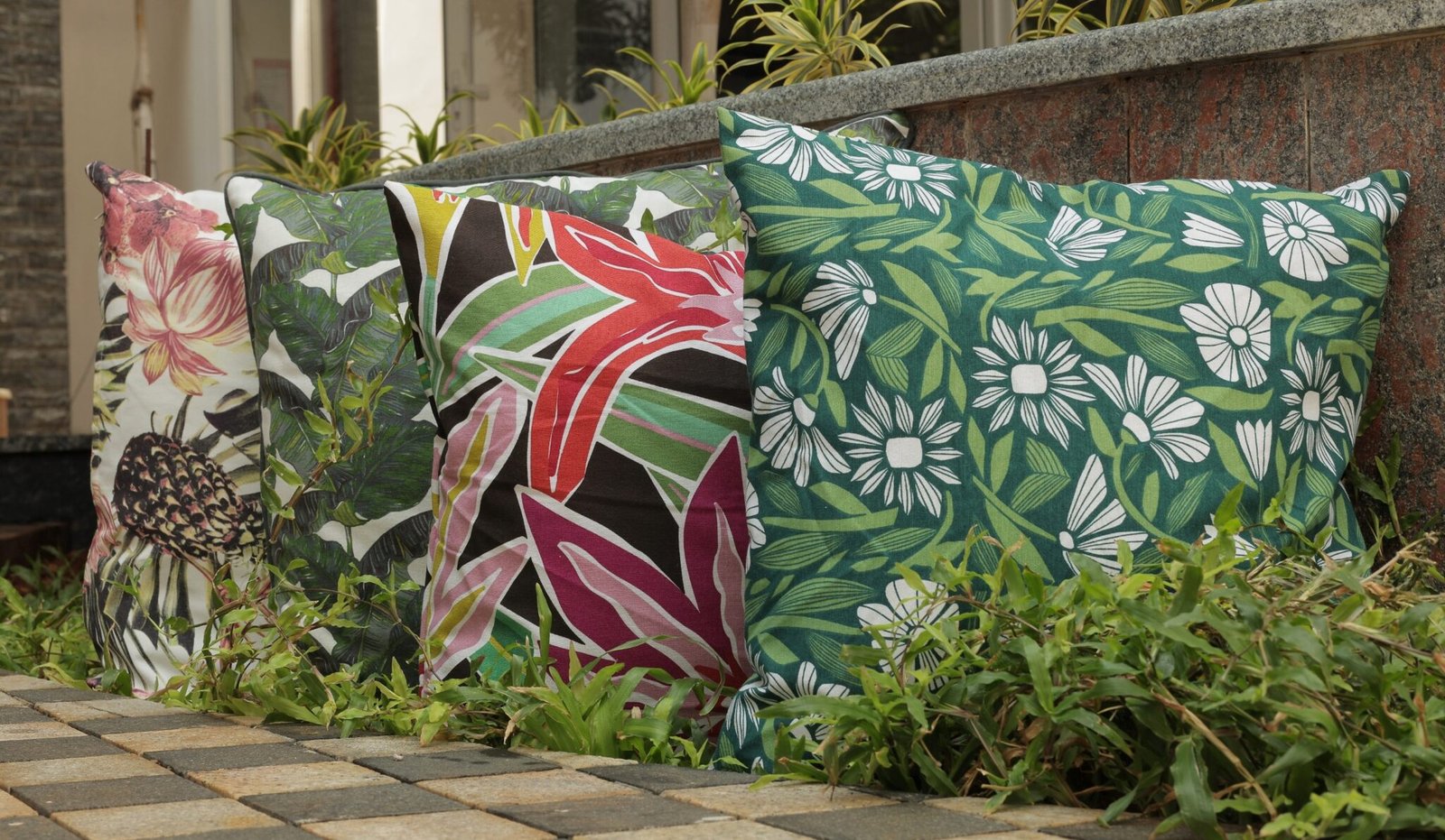 A high-quality pillow designed by leading living room furnishings manufacturers