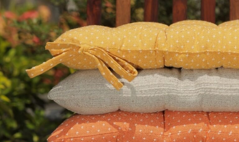 Image of a high-quality cushion crafted by cushion manufacturers in India, showcasing vibrant fabric and intricate design