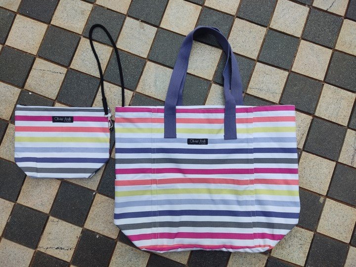 An eco-friendly bag produced by eco-friendly organic cotton canvas bag manufacturers.