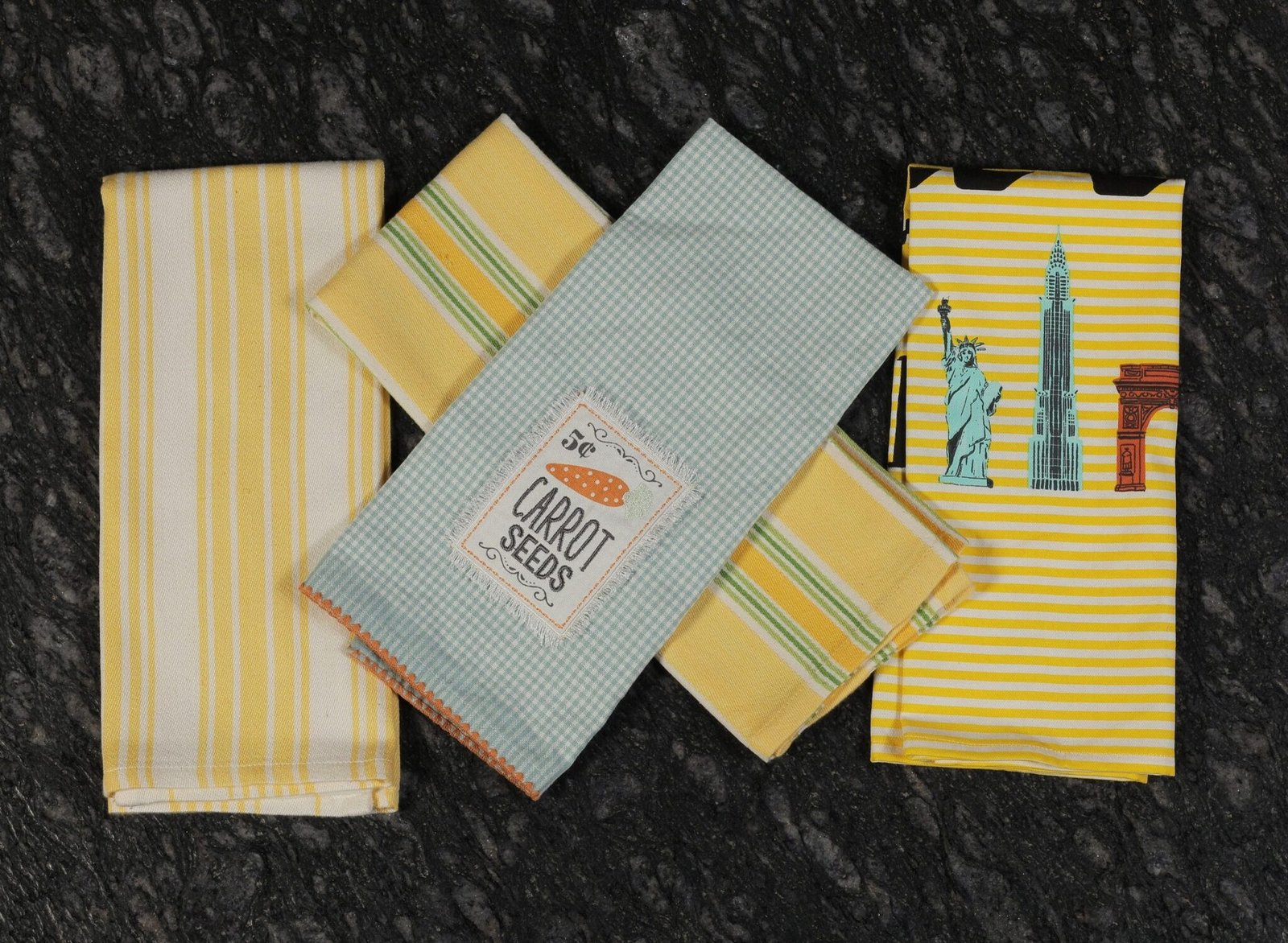 Luxurious hotel towels from top manufacturers in Tamil Nadu, designed for ultimate comfort.