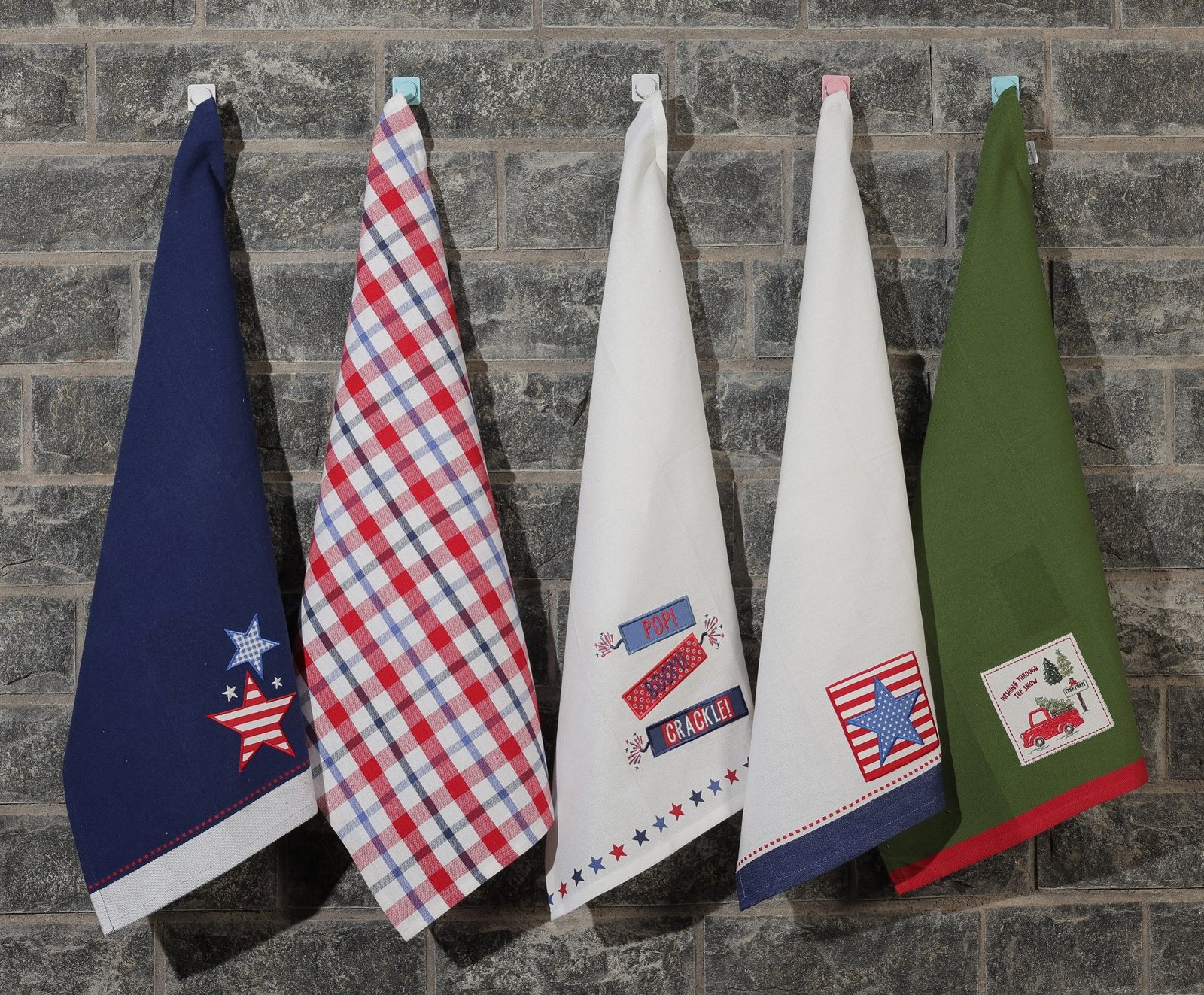 Durable dish towel crafted by top manufacturers in Karur, India, ideal for all your kitchen needs