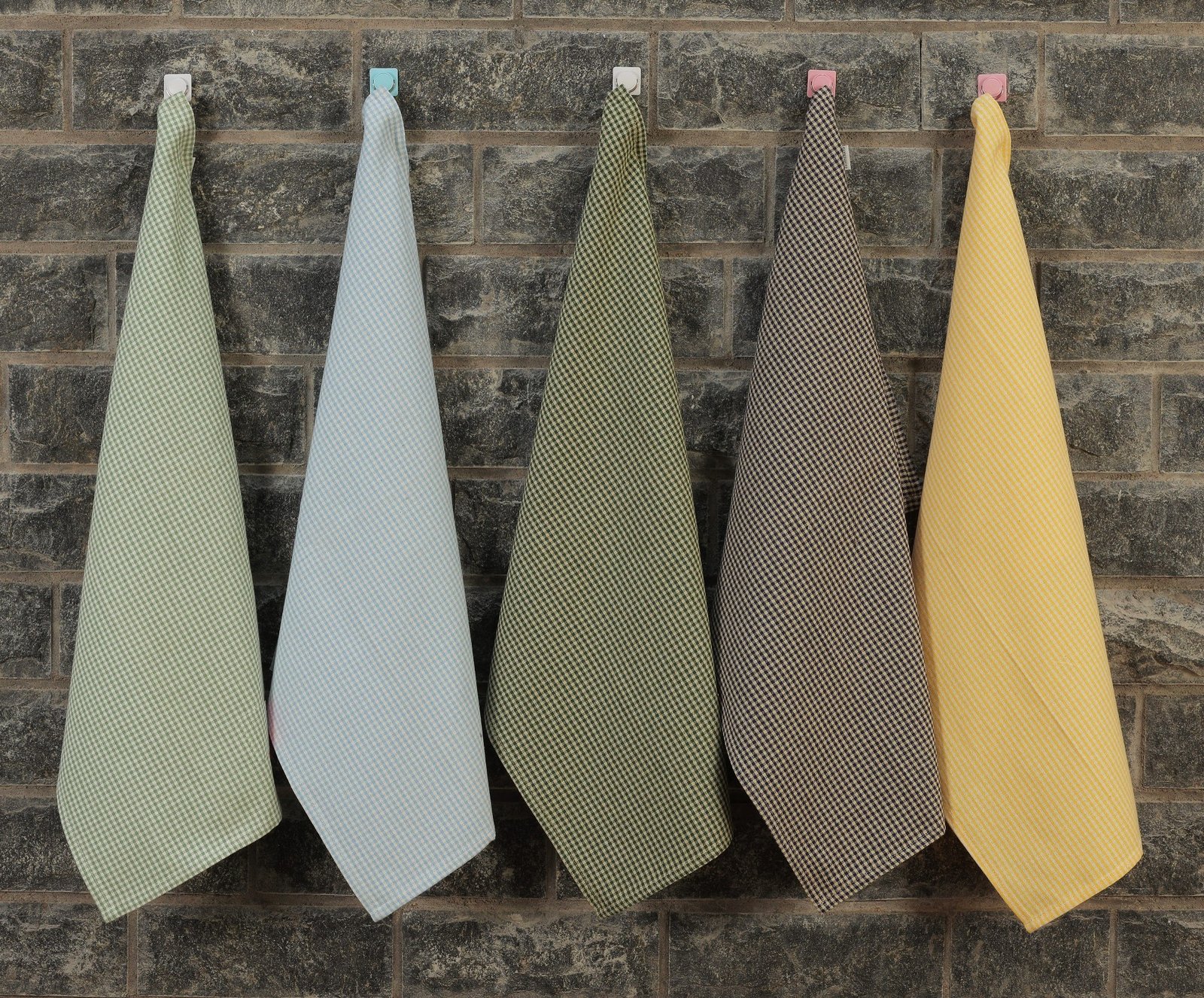 Durable and absorbent hand towels from top manufacturers in Tirupur, ideal for both home and commercial use