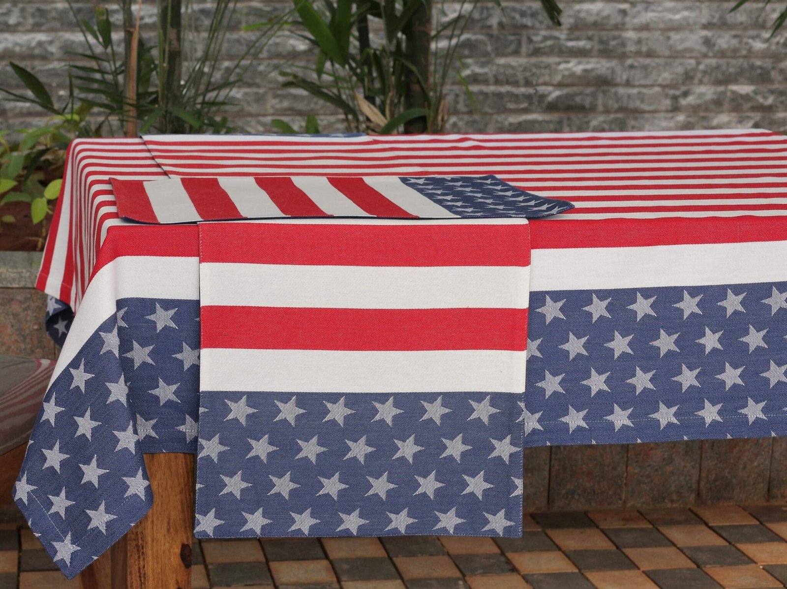 Premium hotel table cloth from top manufacturers in India, perfect for upscale dining experiences