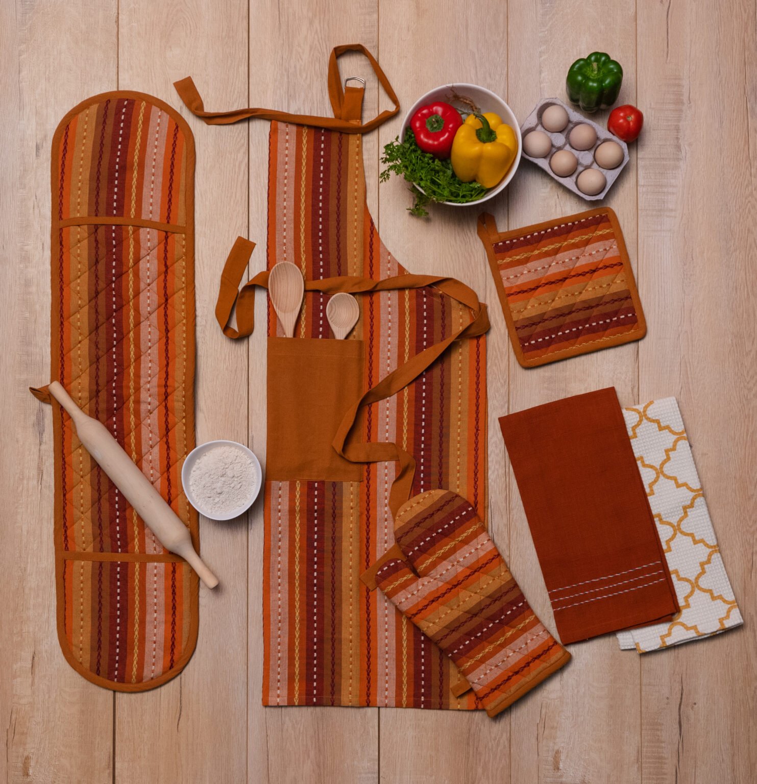 Premium yarn-dyed kitchen cloths by expert kitchen cloth manufacturers, ideal for versatile kitchen tasks